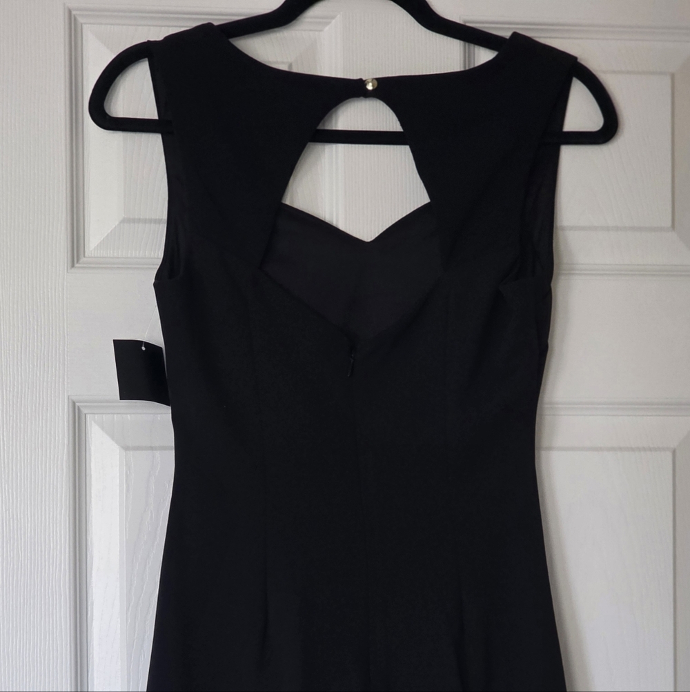 Macy's Elegant Black Sleeveless Dress